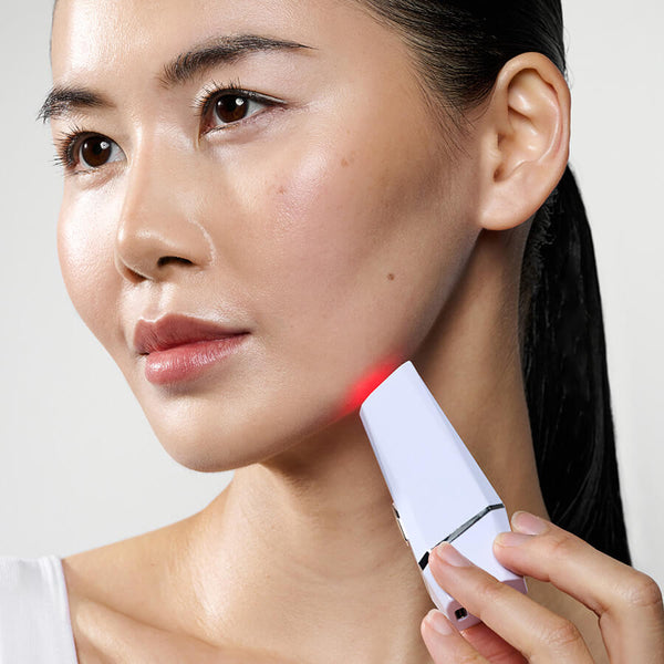 【新品】CURRENTBODY Anti-Blemish LED ペン Light Therapy Wand for Blemishes | LED Light Therapy Pen