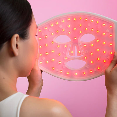 CurrentBody Skin X Peter Rabbit Limited Edition LED Light Therapy Face Mask.Hongmall