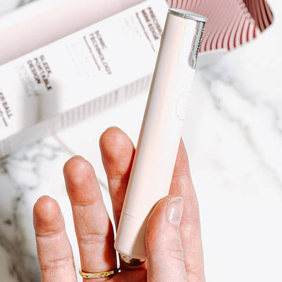DERMAFLASH Mini Precision Peach Fuzz Removal Device